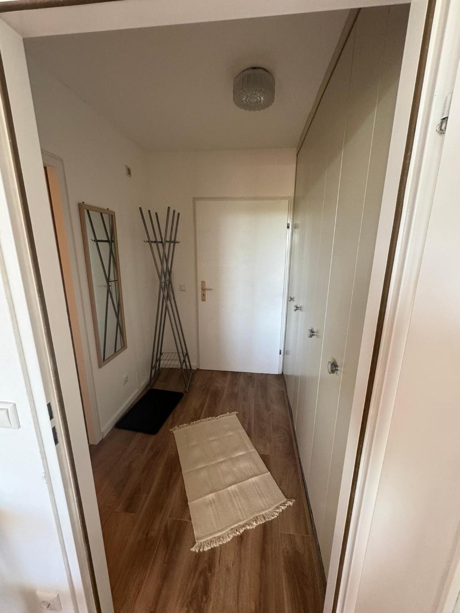 1 Zimmer Wohnung Mit Balkon Und Kueche バイロイト エクステリア 写真